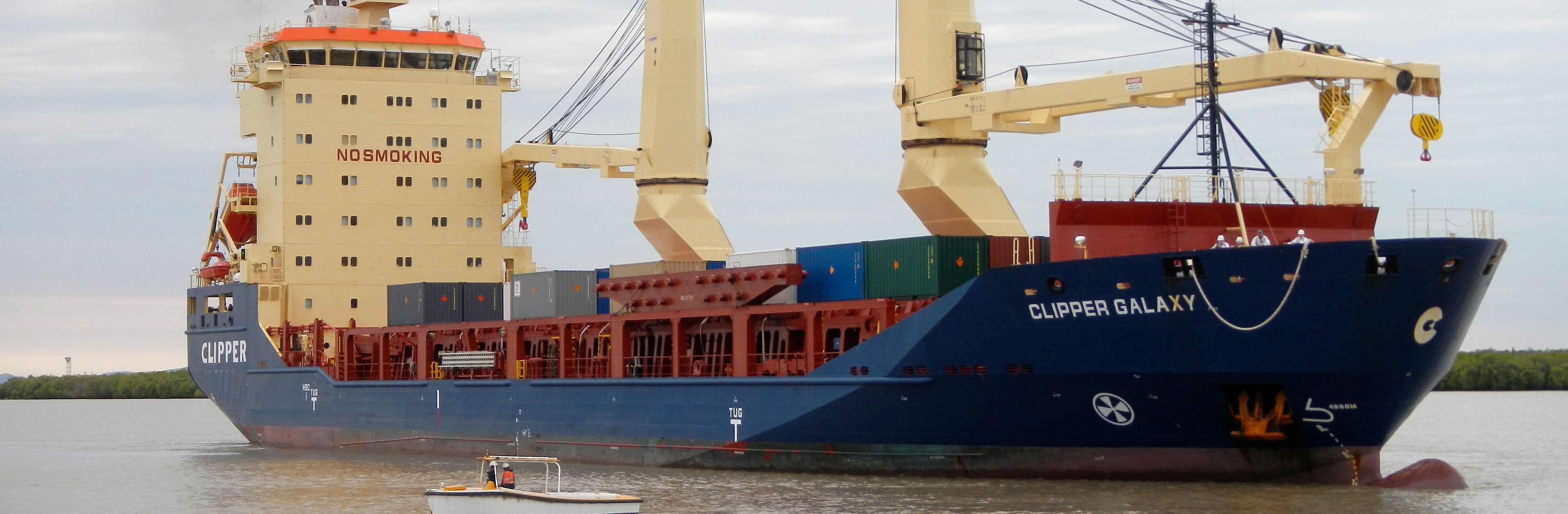 Top image container ship - TITAN Containers